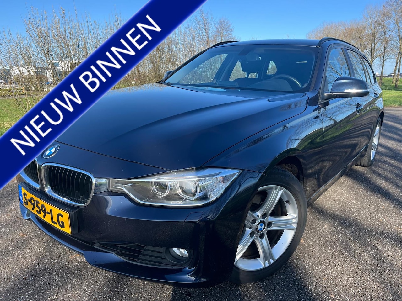 BMW 3-serie Touring - 320i Executive 320i Executive - AutoWereld.nl
