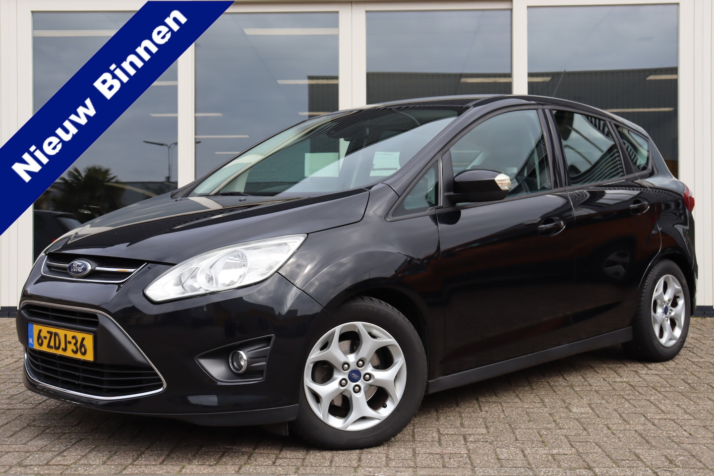 Ford C-Max - 1.6 Trend 1.6 Trend, Cruise Control, Airco, Trekhaak, Prijs Is Rijklaar Inclusief 6 Maanden Garantie - AutoWereld.nl