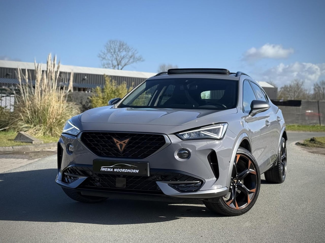 CUPRA Formentor - 1.4 e-Hybrid VZ Copper Edition Panaramadak|Camera|Bucket Seats|Supersport stuurwiel|Stoelv - AutoWereld.nl