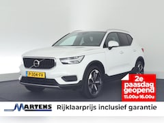 Volvo XC40 - 1.5 129pk Automaat T2 Core Camera Keyless Sportstoelen Stoelverwarming Navigatie