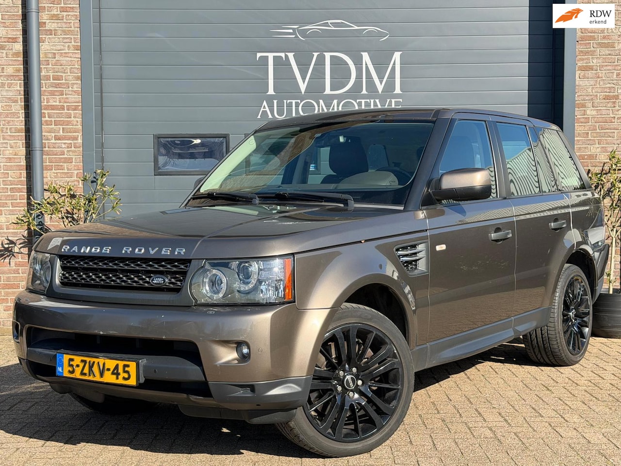 Land Rover Range Rover Sport - 3.0 TdV6 HSE|LEDER|NAVI|CAMERA - AutoWereld.nl