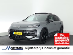 Volkswagen T-Roc - 1.5 eTsi 150pk DSG R-Line First Edition Trekhaak 360Camera Head-Up harman/kardon Stoelverw