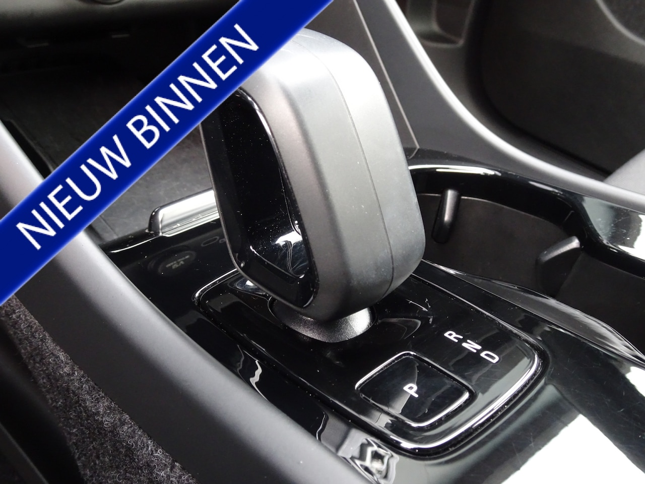 Volvo C40 - Recharge Core 69 kWh - AutoWereld.nl