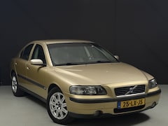 Volvo S60 - 2.4 Edition 5 CILINDER *HANDGESCHAKELD