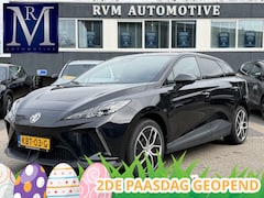MG MG4 Electric - Luxury 64 kWh VAN € 24.900, - VOOR € 22.440, - Uw LENTEVOORDEEL € 2.460, - | SOH 97% | 20.