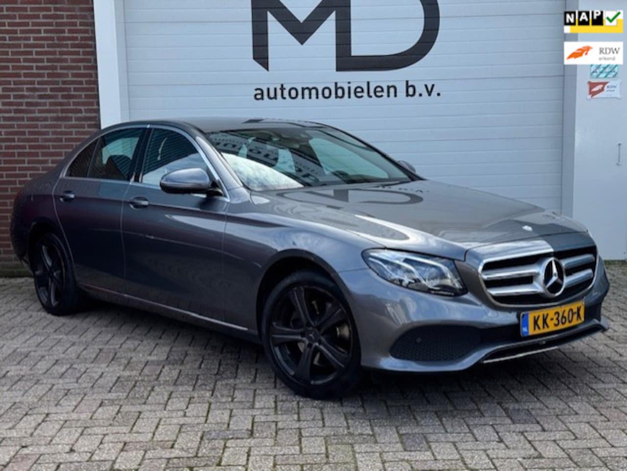 Mercedes-Benz E-klasse - 200 Prestige -Widescreen-360°-sfeer - AutoWereld.nl