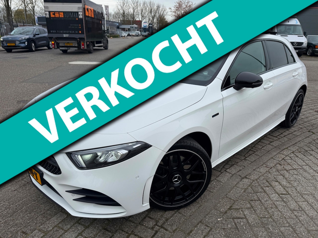 Mercedes-Benz A-klasse - 250 e HYBRID 2021 262PK AMG Limited VOL-LUXE PANO - AutoWereld.nl