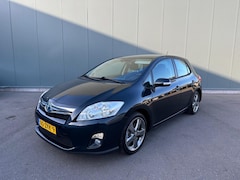 Toyota Auris - 1.8 Full Hybrid Exe. HALF LEDER | CAMERA | NAP