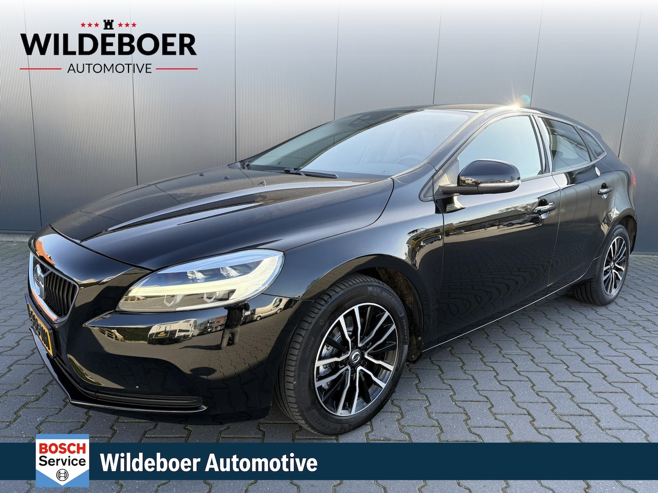 Volvo V40 - 2.0 T2 122PK NAVI + CLIMA + CRUISE + LMV + PDC + LED - AutoWereld.nl