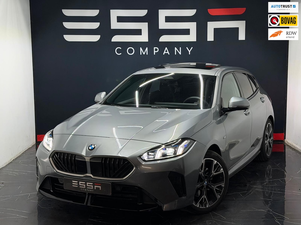 BMW 1-serie - 120i M Sport Pano Memory Keyless Dodehoek - AutoWereld.nl