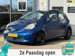 Toyota Aygo - 1.0-12V + AIRCO, NAP, APK