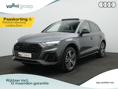 Audi Q5 - 50 TFSI e 299 pk S-Line | Panoramadak | Trekhaak | Leder/alcantara | Achteruitrijcamera |