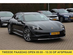 Porsche Taycan Cross Turismo - 4 93 kWh / SoH 93, 6% / Panoramadak / Camera / Passenger Display / Nachtzicht / 20'' / Bos