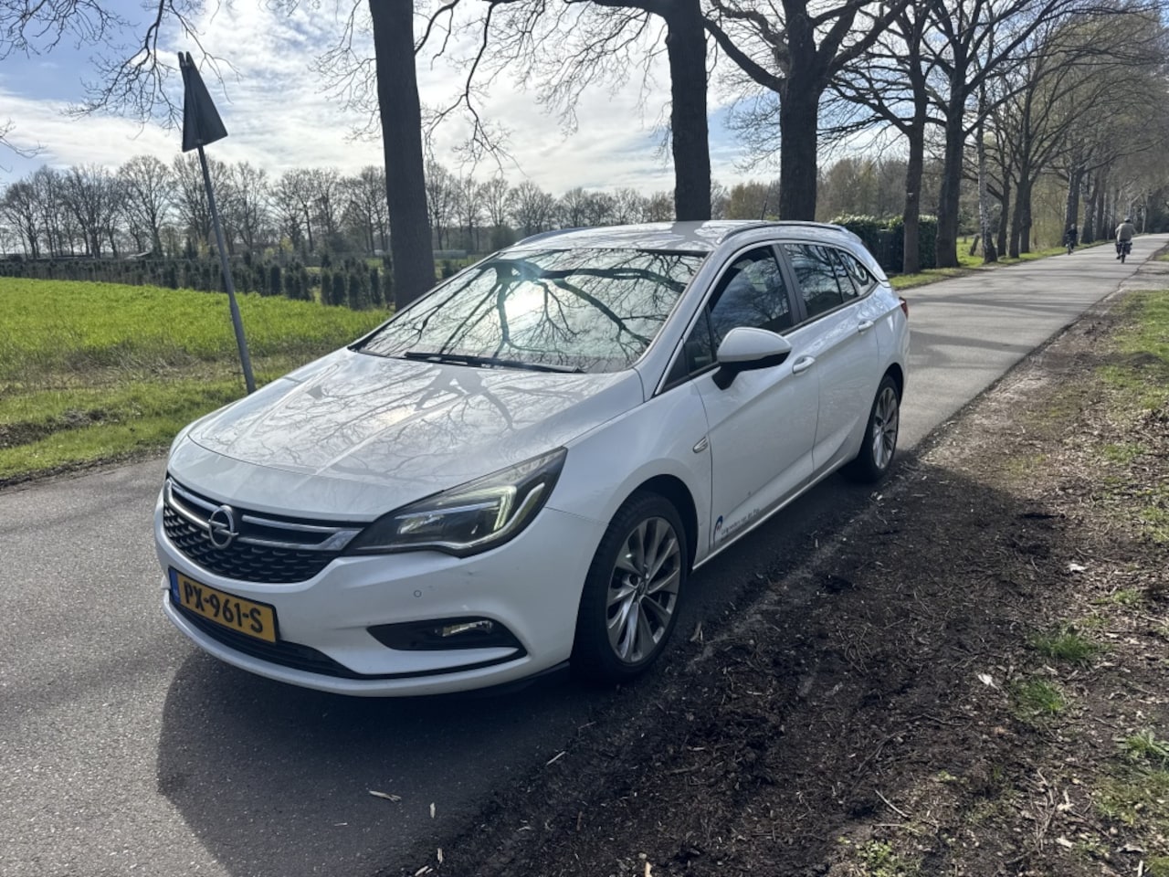 Opel Astra Sports Tourer - 1.6 CDTI Business 1.6 CDTI Business+ - AutoWereld.nl