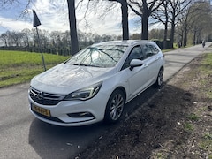Opel Astra Sports Tourer - 1.6 CDTI Business+