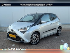 Toyota Aygo - 1.0 VVT-i x-clusiv Achteruitrijcamera, Apple Carplay & Android Auto