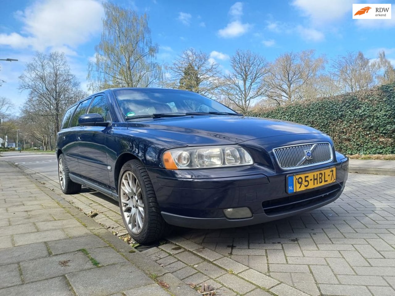 Volvo V70 - 2.4 CNG/ LPG & BENZINE/New timing belt - AutoWereld.nl