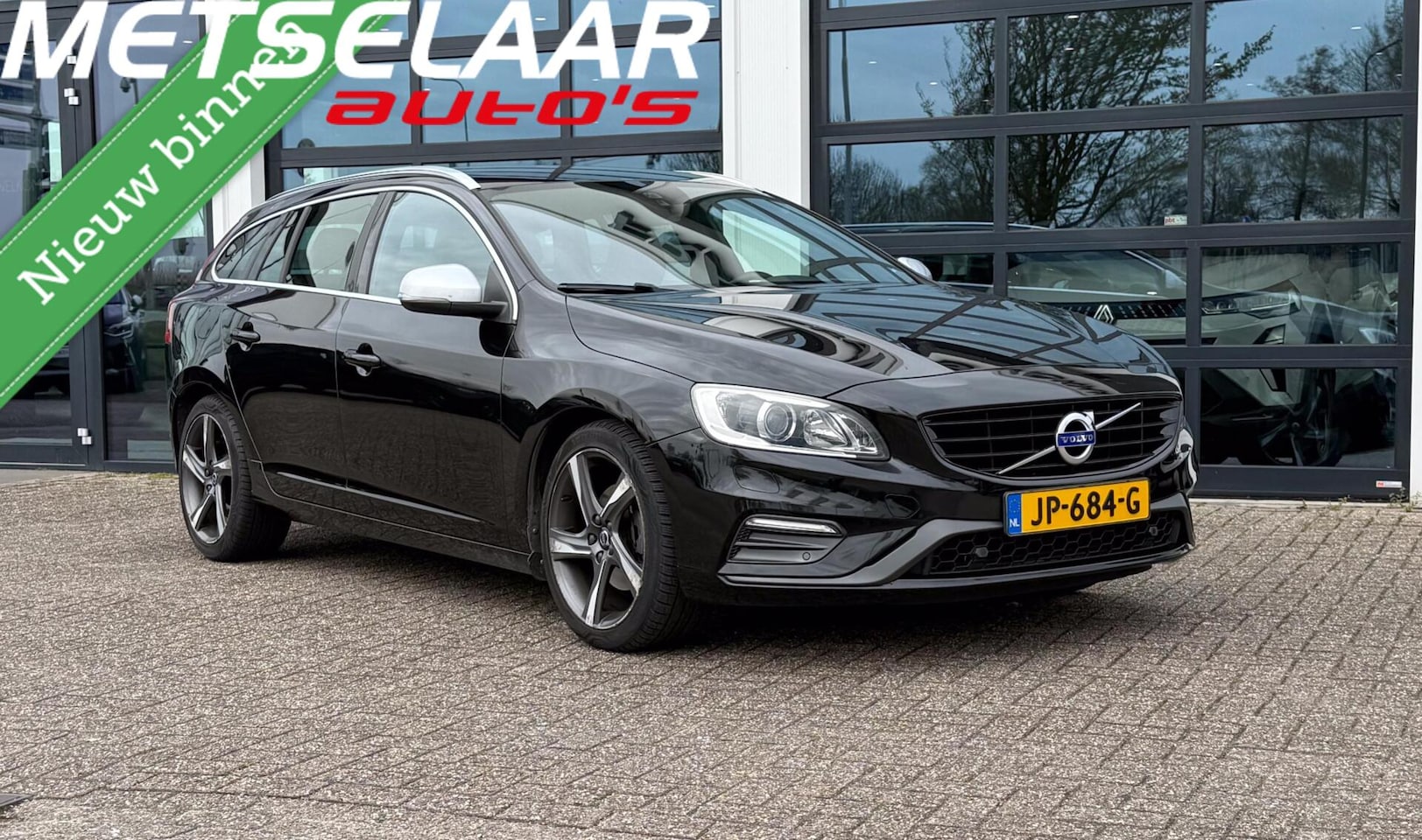 Volvo V60 - T3 R-Design aut 1e eigenaar distributie vervangen! - AutoWereld.nl