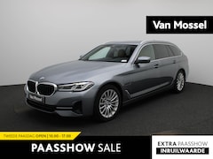 BMW 5-serie Touring - 530e xDrive Executive | Trekhaak | Camera | Elektrische Stoelen | Leder | DAB | NAVI | Cru