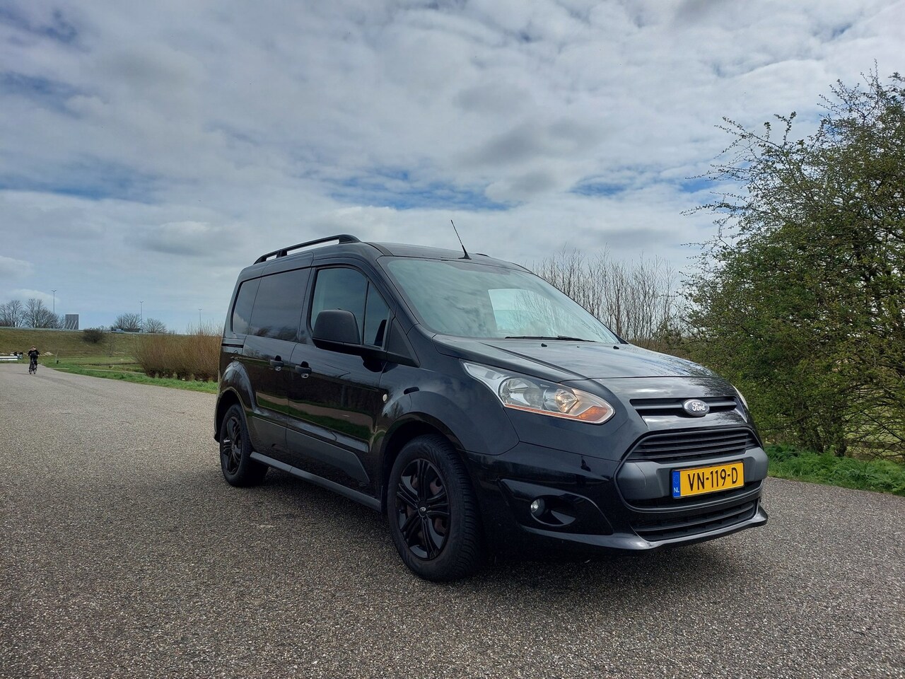 Ford Transit Connect - 1.6 TDCI L1 Trend First Edition. 3 ZITS, AIRCO, TREKHAAK, SCHUIFDEUR! - AutoWereld.nl