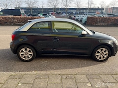 Audi A1 - 1.2 TFSI Ambition Pro Line Business Orig. Ned