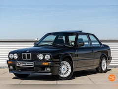 BMW 3-serie Coupé - 325i M-Technic II E30 | 33.000KM | Swiss delivered | 1st Owner | Full documentation