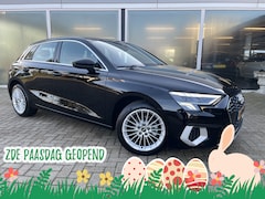 Audi A3 Sportback - 30 TFSI Advanced edition Automaat / Sportstoelen / Carplay / Clima / Cruise
