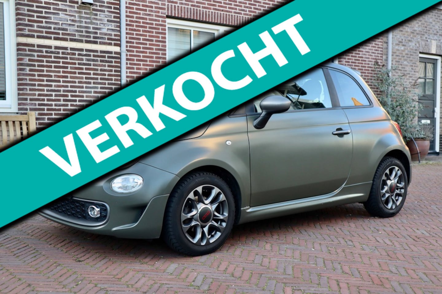 Fiat 500 - 0.9 TwinAir Sport | Navigatie | DAB | Apple CarPlay | Cruise control | Parkeersensoren | 1 - AutoWereld.nl