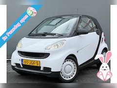 Smart Fortwo coupé - BWJ 2009 1.0 mhd 71 PK Pure AUTOMAAT | PANODAK | LEDER | RADIO | BLUETOOTH |