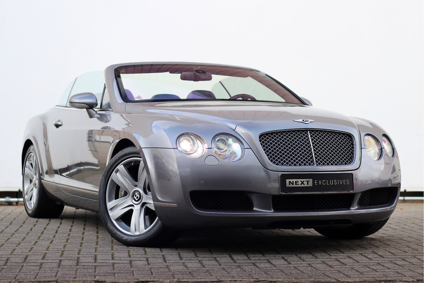 Bentley Continental GTC - 6.0 W12 Dealer onderhouden - AutoWereld.nl