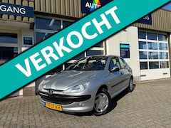 Peugeot 206 - 1.6-16V Gentry|Automaat|Airco|NAP|
