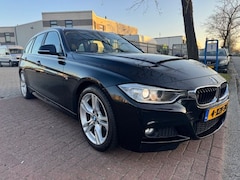BMW 3-serie Touring - 316i M Edition Executive Airco/ECC, Cruisecontrol, Navigatie