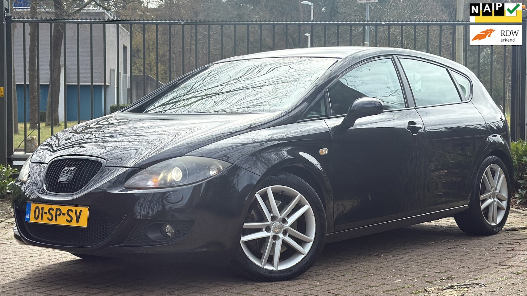 SEAT Leon - 2.0 TFSI Sport-up 240PK+ XENON/PDC/CRUISE - AutoWereld.nl