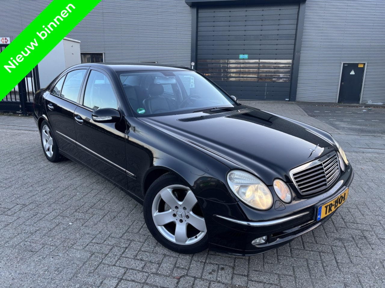 Mercedes-Benz E-klasse - 320 Avantgarde Navi|Clima|Memoryseats|Stoelverw 2003 - AutoWereld.nl