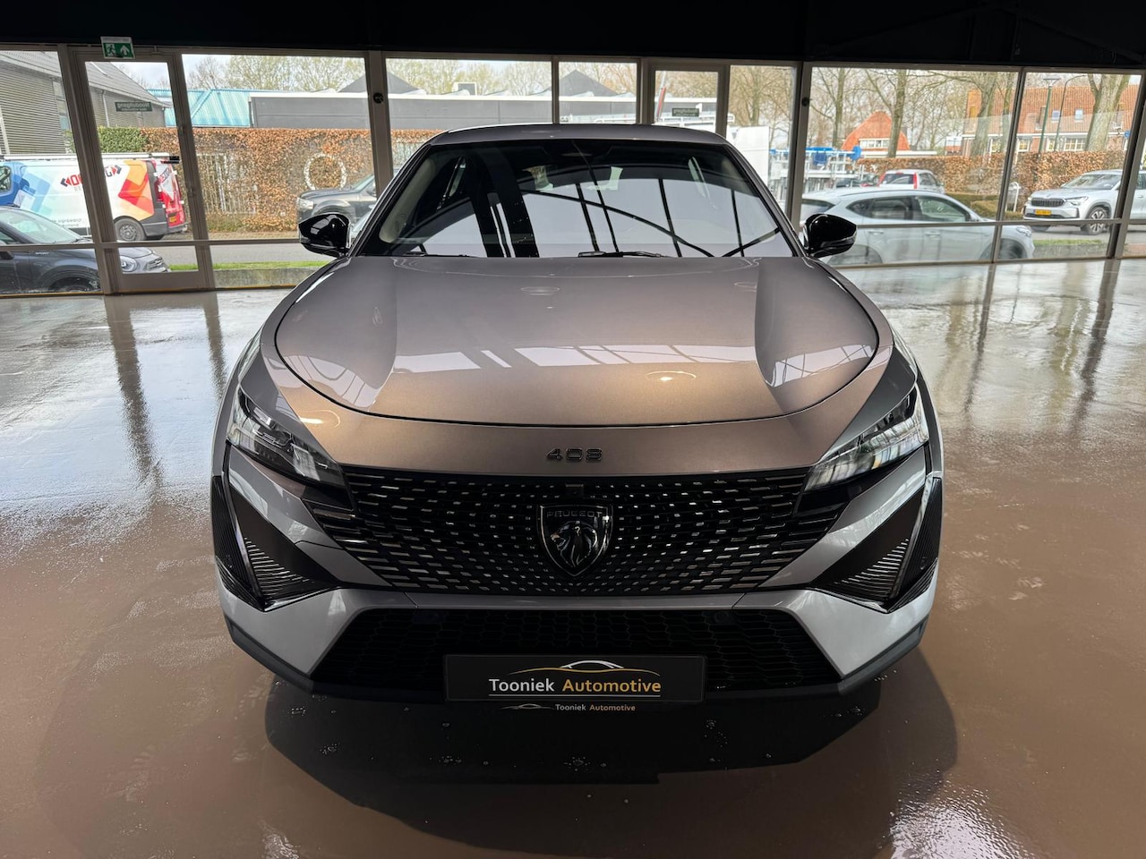 Peugeot 408 - 1.2 Hybrid 145 e-DCS6 Allure 145pk Navigatie/Stoelverwarming/Camera - AutoWereld.nl