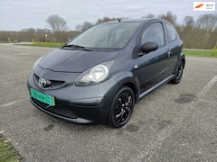 Toyota Aygo - 1.0-12V