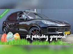 Porsche Cayenne - 3.0 E-Hybrid Pano.dak/BOSE/Trekhaak/Head-up/LED