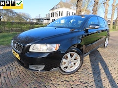 Volvo V50 - 1.8 Edition I Ecc Criusecontrol Lm Velgen Leer/Stof Xenon Trekhaak