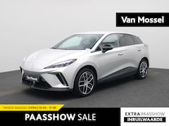 MG MG4 - 64 kWh Luxury | 360 Camera |Adaptieve Cruise Control | Elektrische Stoelverstelling