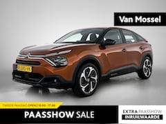 Citroën C4 - 1.2 Puretech Feel Edition | Trekhaak | Camera | Head-up Display | Climate control