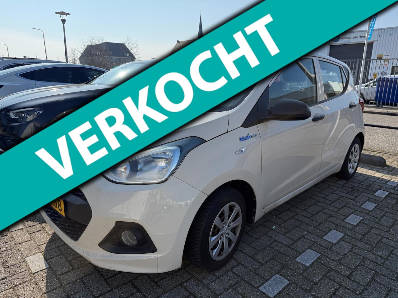 Hyundai i10 - 1.0i i-Drive / 123.000KM NAP 2014 - AutoWereld.nl