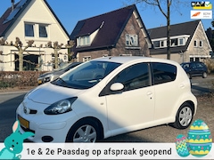 Toyota Aygo - 1.0-12V Comfort NL-AUTO-NAP