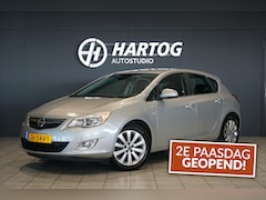 Opel Astra - 1.4 Turbo Cosmo + TREKHAAK / SENSOREN / CLIMATE CONTROL