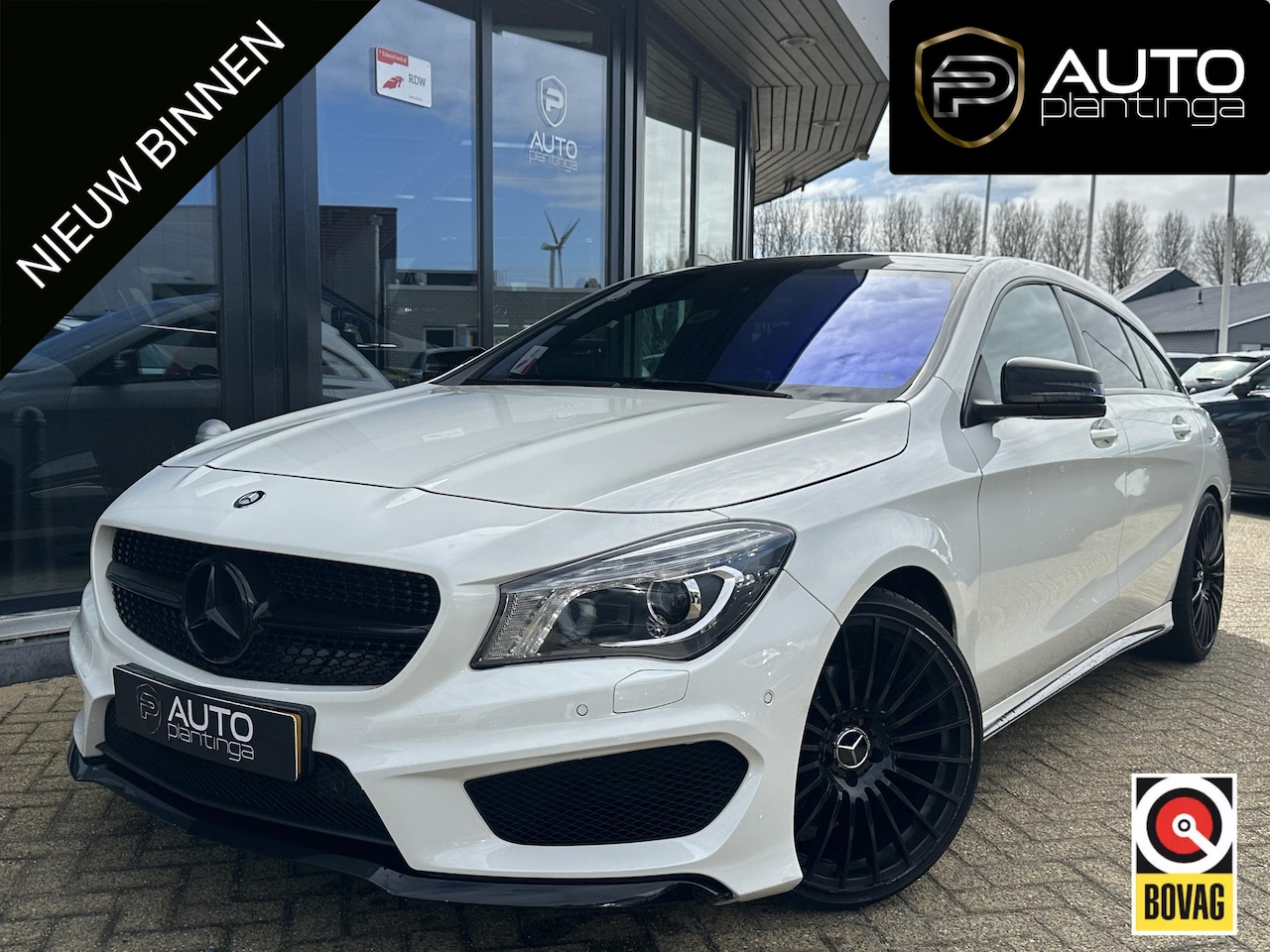 Mercedes-Benz CLA-klasse Shooting Brake - 180 122PK | AUTOMAAT | BOMVOL | Akrapovic + Kleppensysteem | Bi-xenon Koplampen | Elektris - AutoWereld.nl