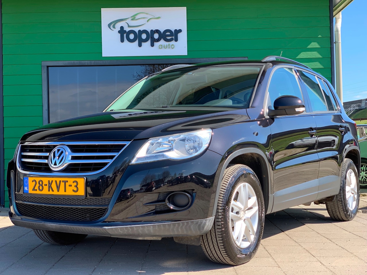 Volkswagen Tiguan - 1.4 TSI Comfort&Design|2e Eigenaar|CruiseControl|Airco| - AutoWereld.nl