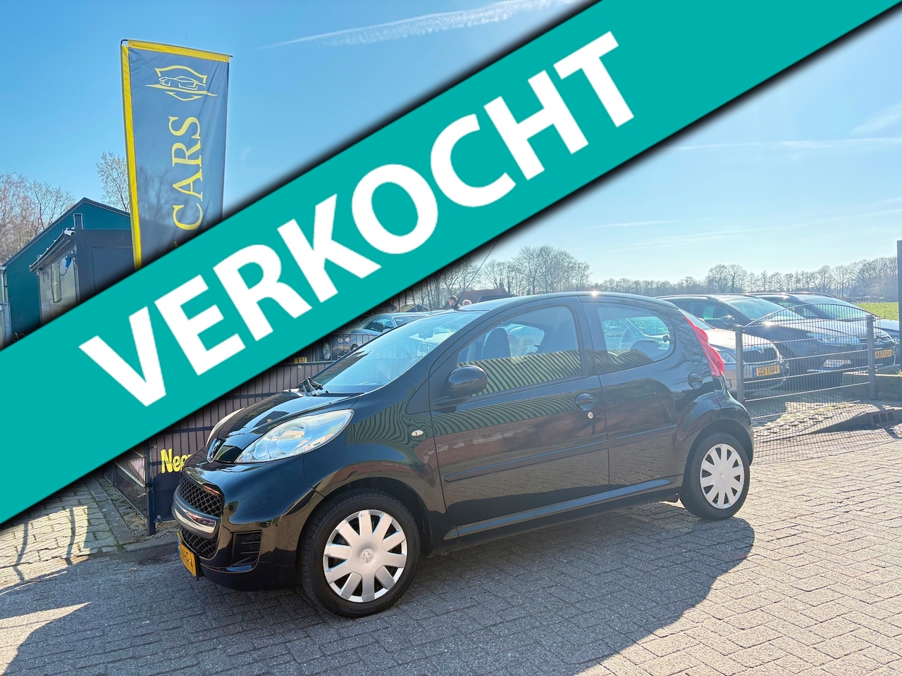 Peugeot 107 - 1.0-12V XR AIRCO,ELEKT RAMEN,CENTRALE DEURVERGRENDELING,MULTIMEDIA,TOERENTELLER,MET APK! - AutoWereld.nl
