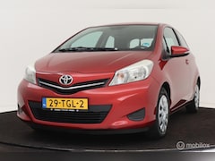 Toyota Yaris - 3Drs 1.3 VVT-i Aspiration APK 23-01-27(Trekh.)