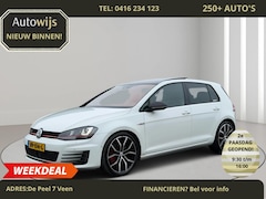 Volkswagen Golf - 2.0 TSI GTI Performance|AUT|LEDER|PANO|DYNAUDIO|CAMERA