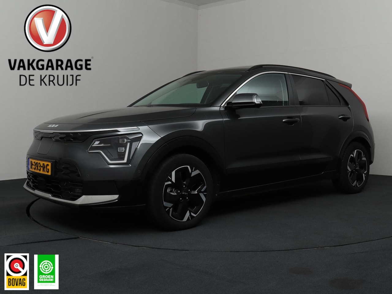 Kia Niro EV - ExecutiveLine 64.8 kWh | SoH 97,4% | Trekhaak | ACC | Harman Kardon | Schuifkantel-dak! - AutoWereld.nl