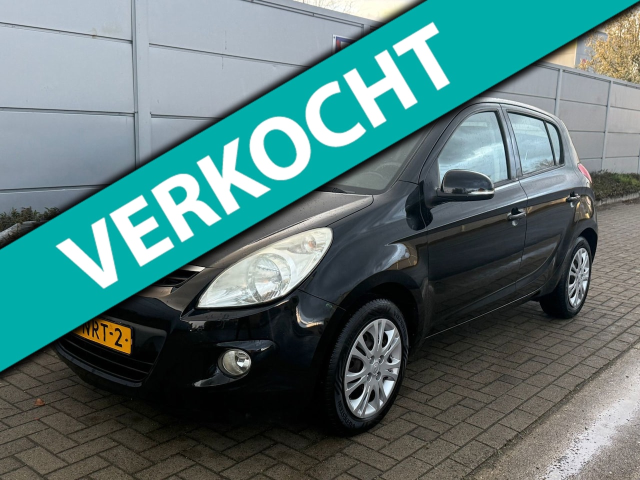 Hyundai i20 - 1.2i i-Motion/ airco / nap - AutoWereld.nl